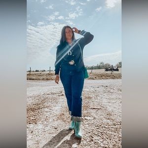 Meet your Posher, Tanner